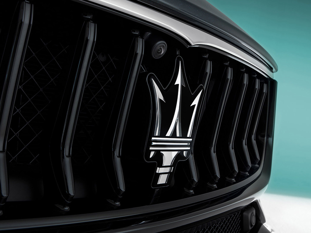 01 Maserati Ghibli